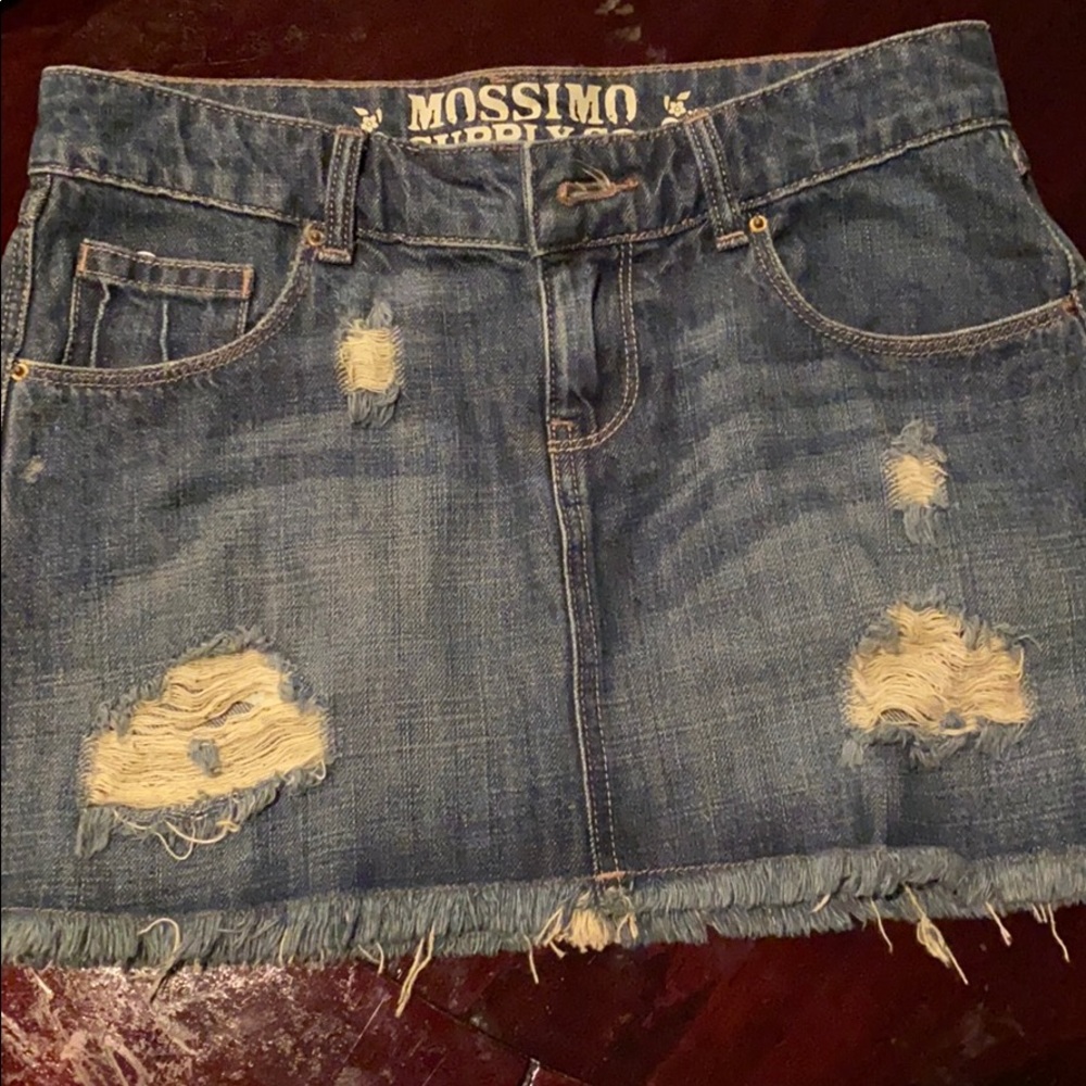 Denim short distressed mini skirt